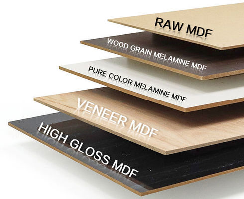 680-830KG/M3 Densidad Tablero de MDF de pino con patrón de flores y estructura de panal de miel YIMU