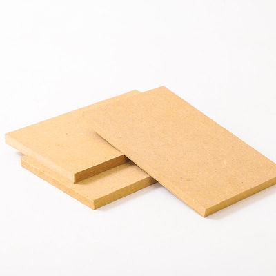 Colores de melamina de alto brillo personalizan tablero de MDF de núcleo de eucalipto de álamo para construcción