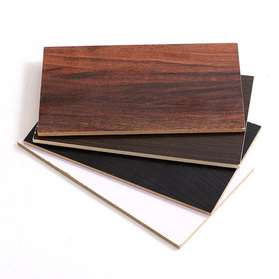 Papel de melamina profesional con cara blanca de madera de color de grano Mdf de cartón o contrachapado